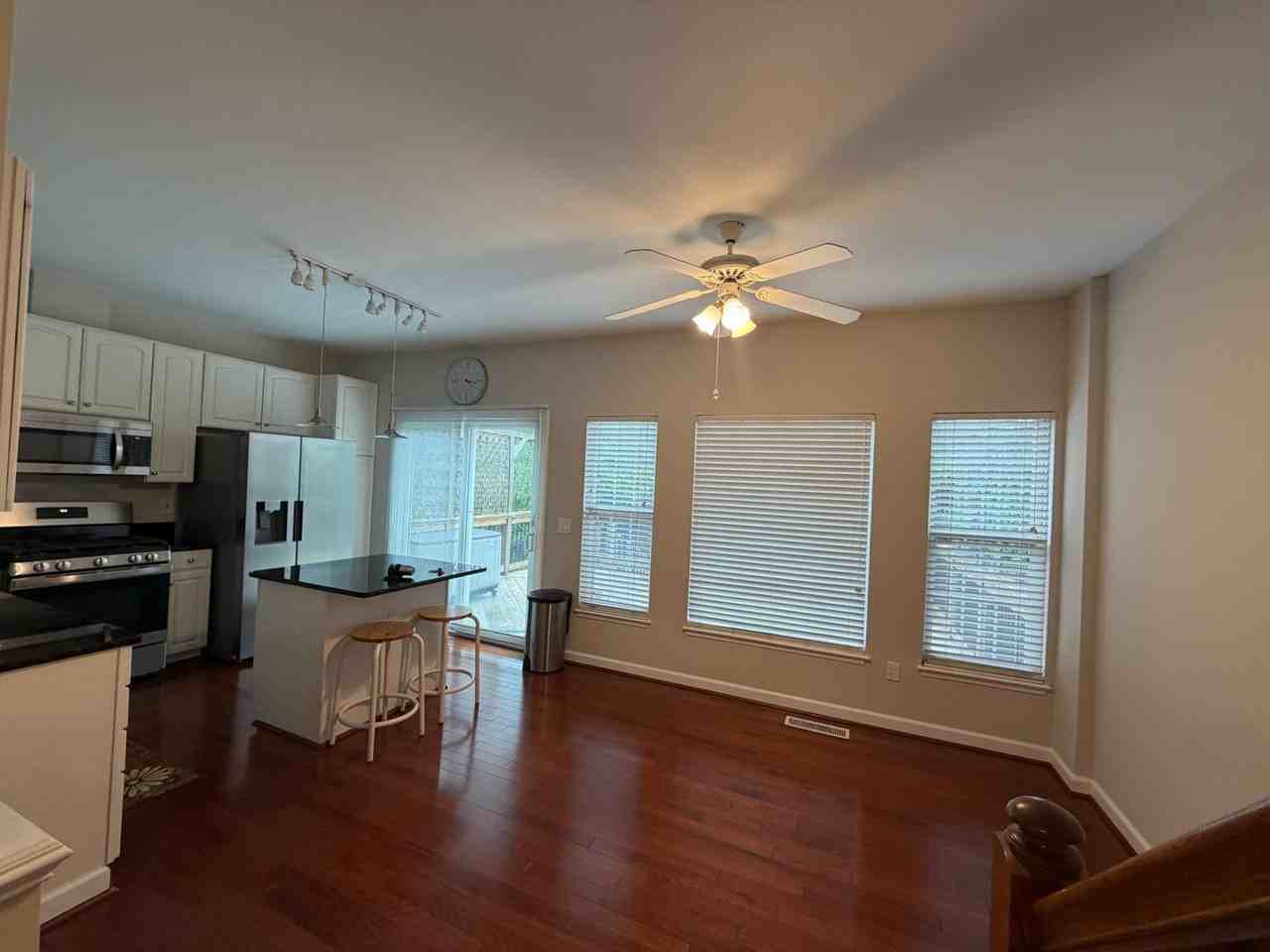 20965 Promontory Sq - Photo 7 of 47