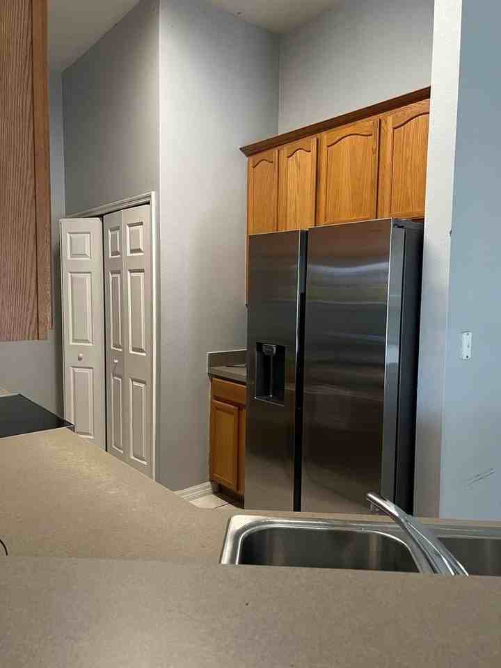 1606 Connecticut Ave - Photo 6 of 13