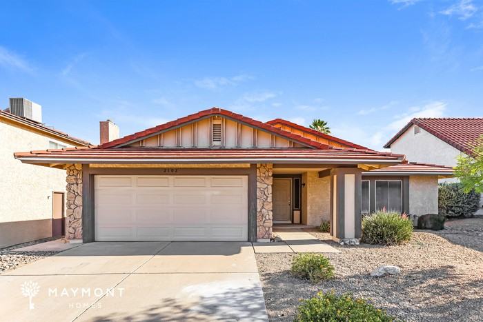 2102 E Sheena Dr