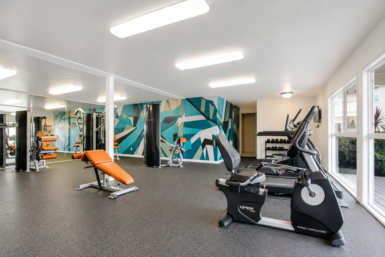 Villa La Paloma Apartments | 7722 Reseda Blvd - Photo 4 of 8
