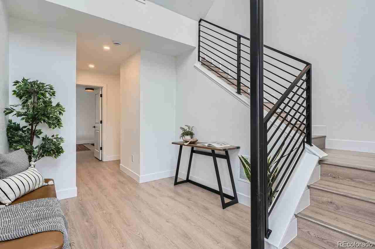 10187 W 38th Ave - Photo 3 of 33