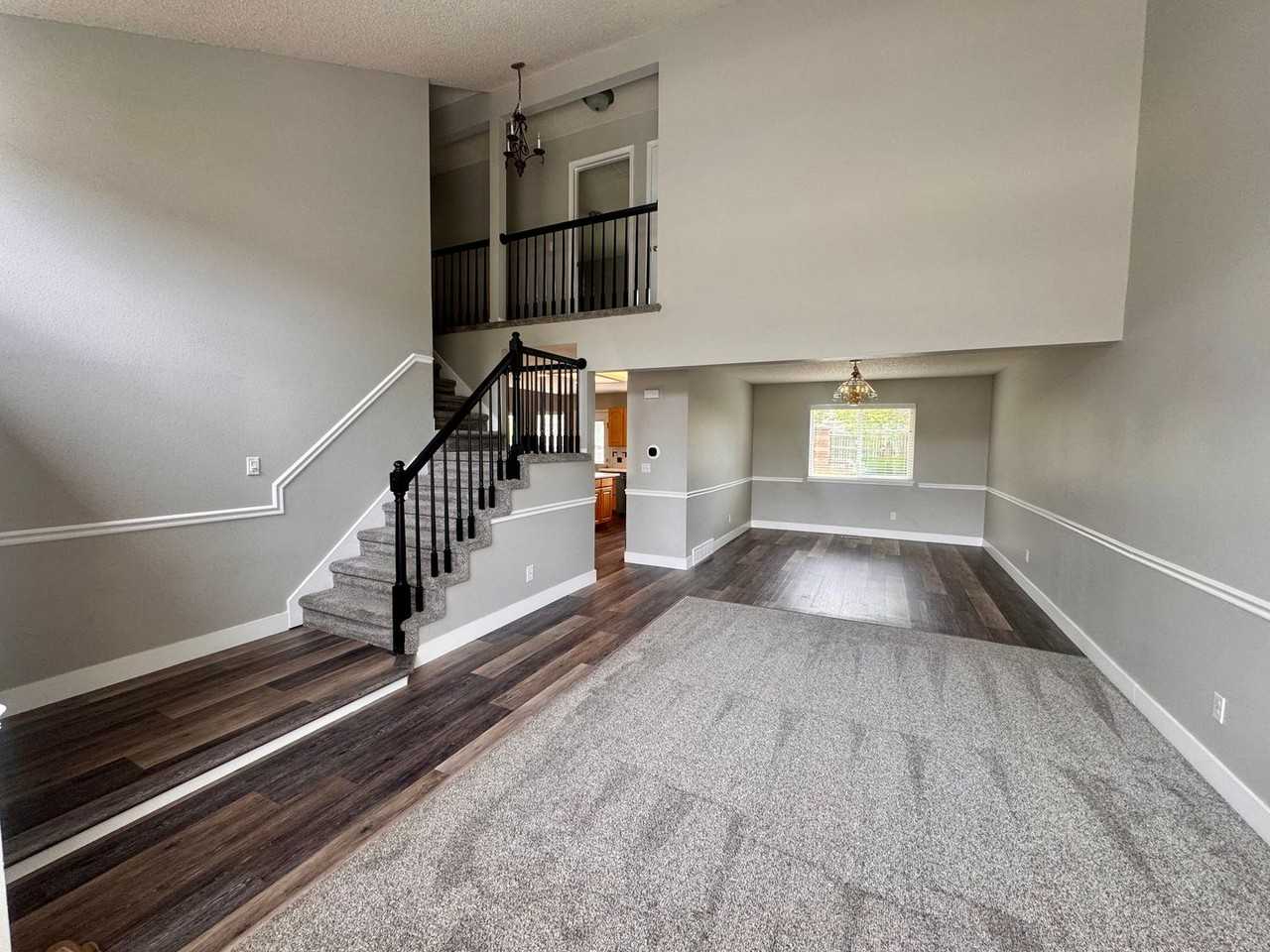9380 Melbourne Dr - Photo 6 of 43
