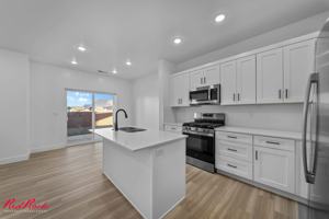 featured image of 1037 E Malibu Ln