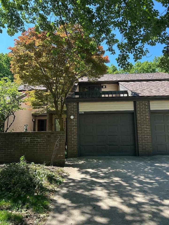 4456 Donna Dr - Photo 2 of 36