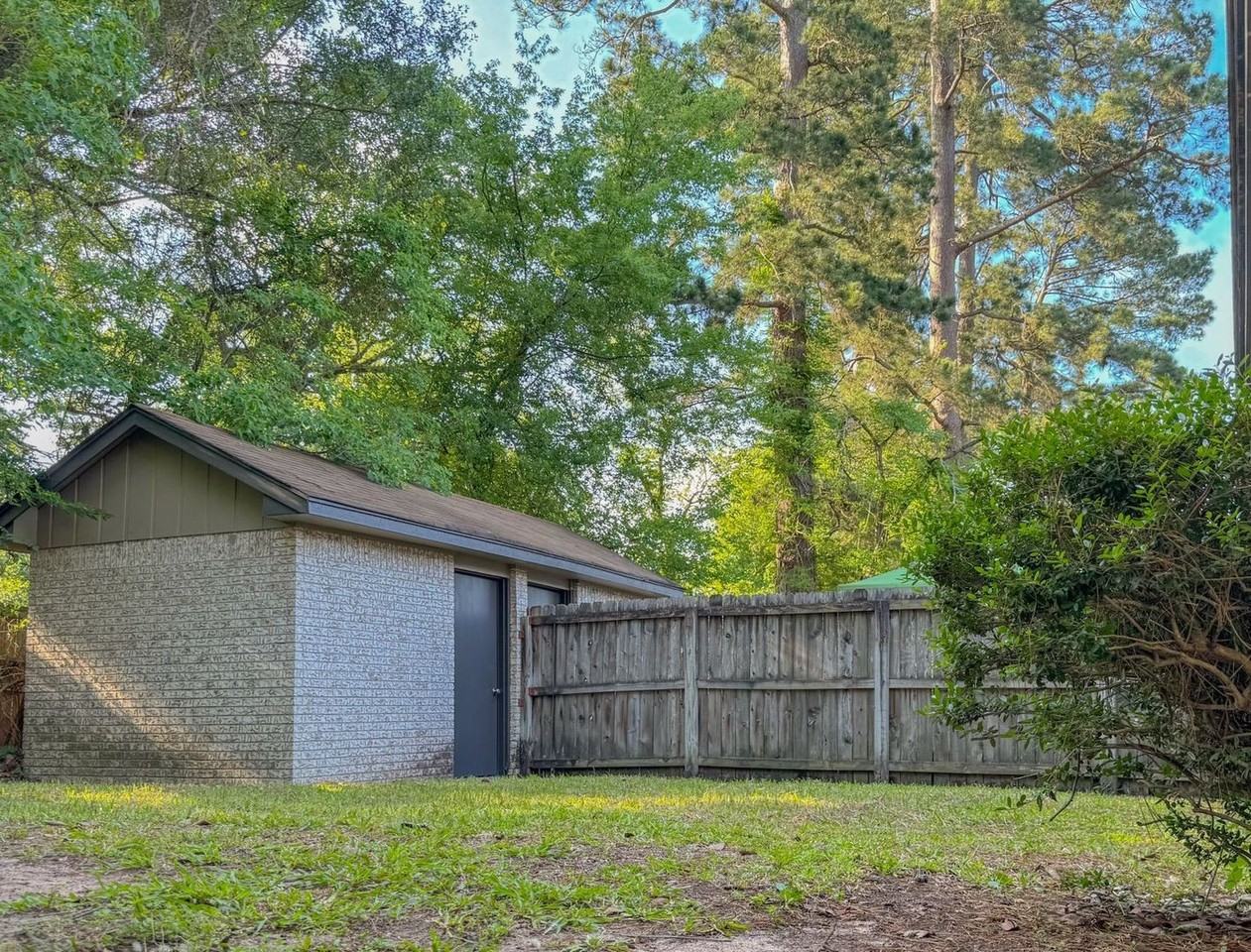 601 Hickory St - Photo 3 of 16