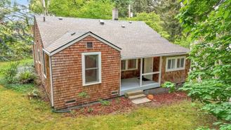 1608 Walnut St - Photo 1 of 1