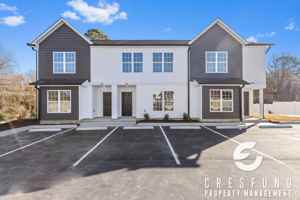 featured image of 130 Chapel Hill Rd