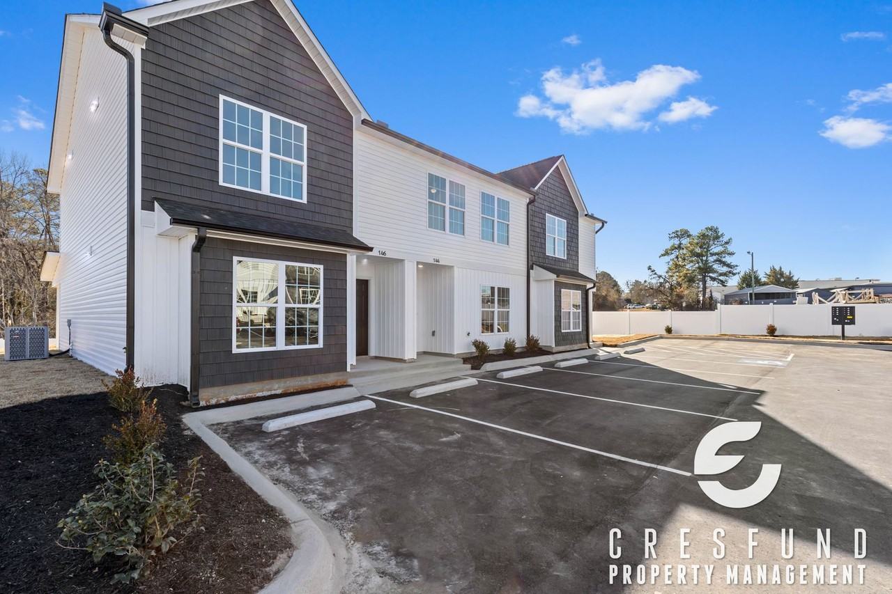 130 Chapel Hill Rd - Photo 2 of 23