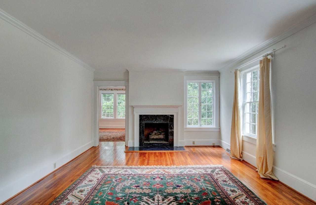 9 Shorter Cir Sw - Photo 3 of 19