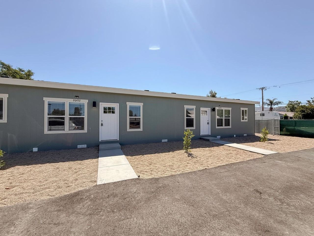 26452 San Jacinto St - Photo 3 of 27