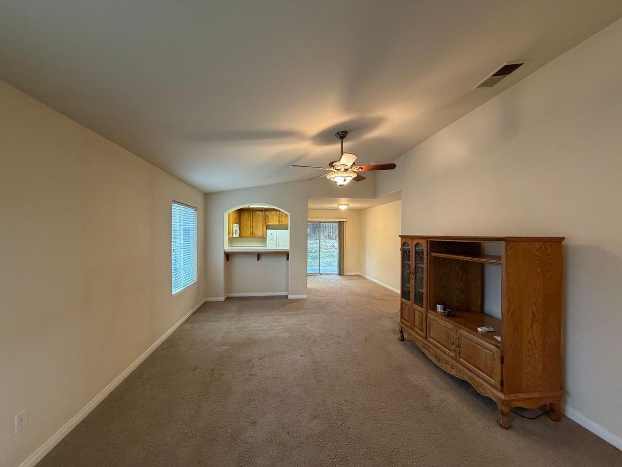 6107 Ragusa Ln - Photo 3 of 31
