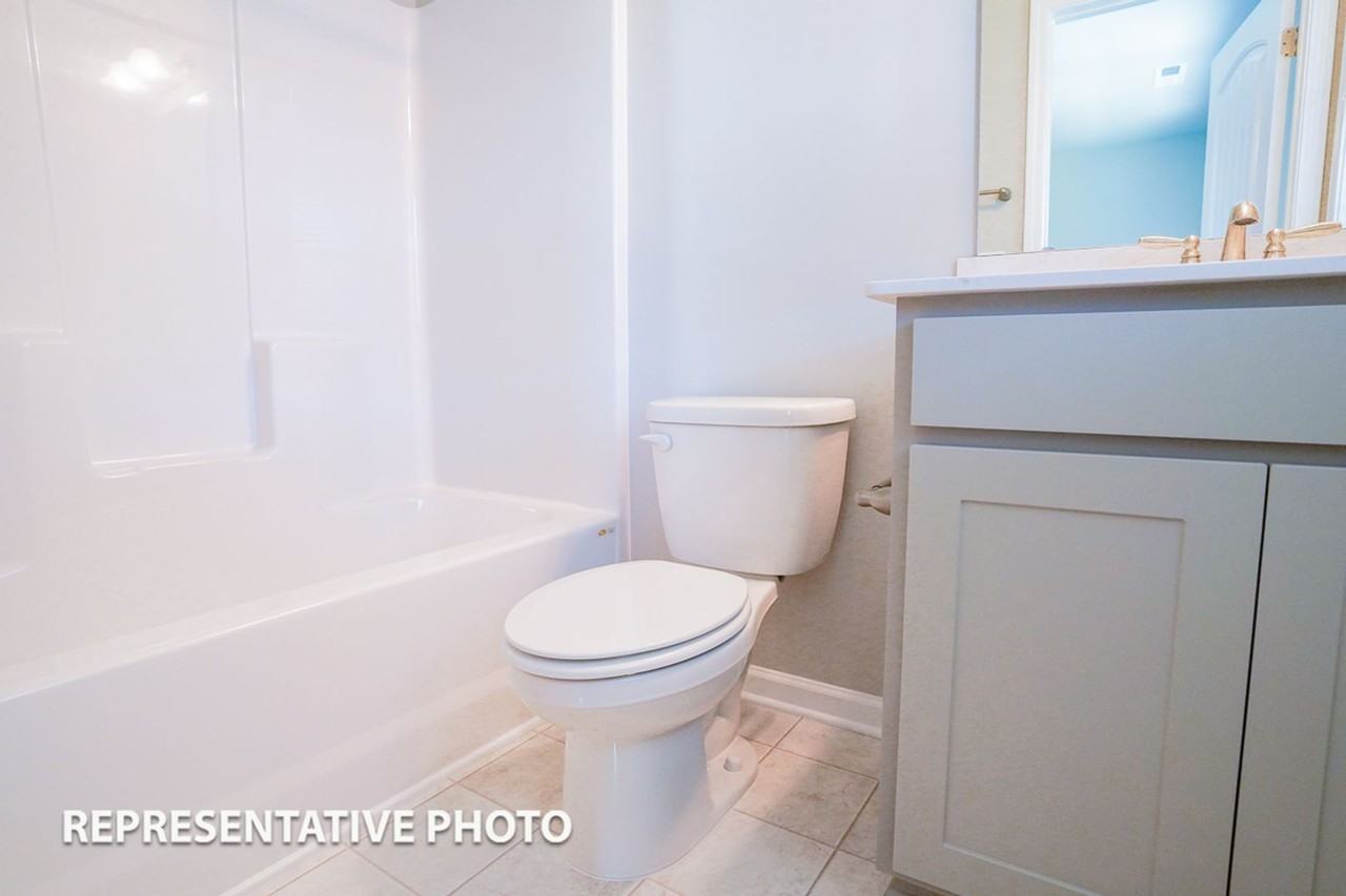 46 Zion Pl - Photo 7 of 12