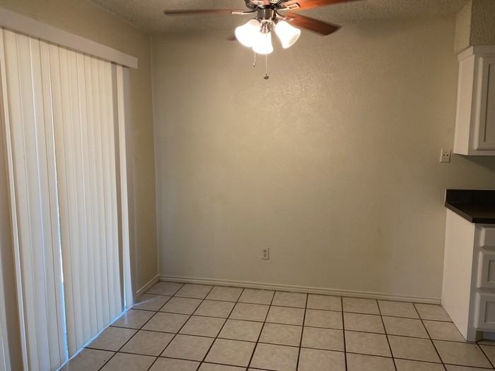 627 Overlook Ct - Photo 7 of 14