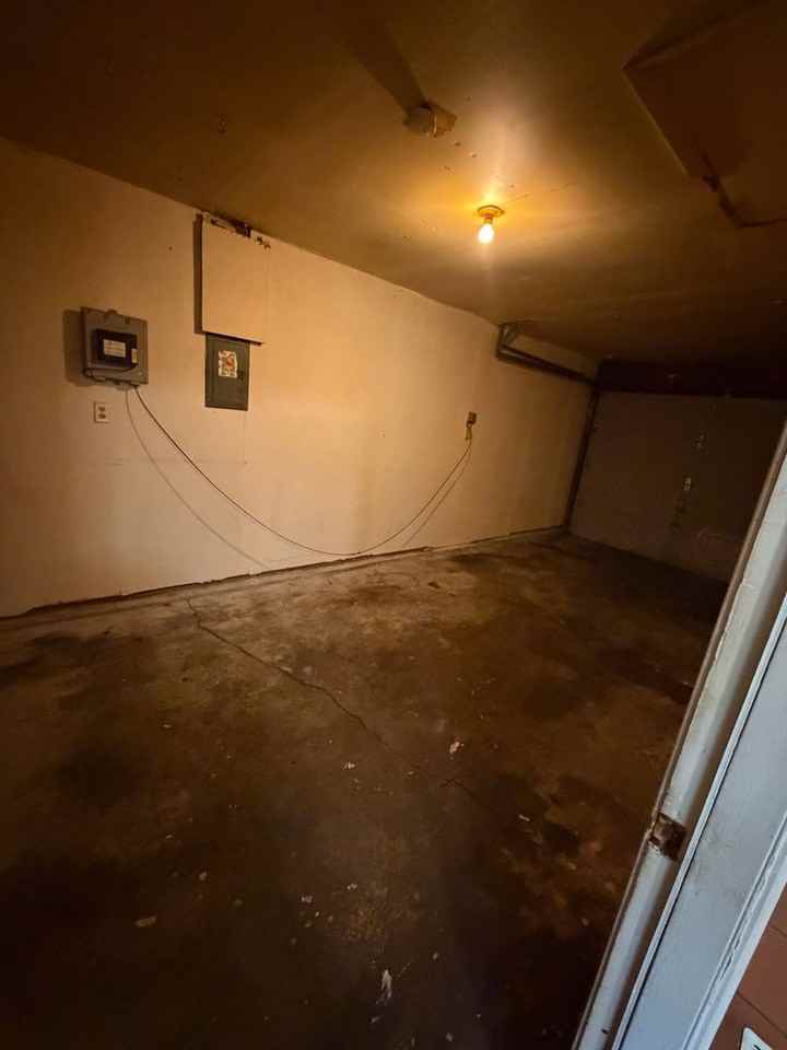 777 W Galbraith Rd - Photo 3 of 7