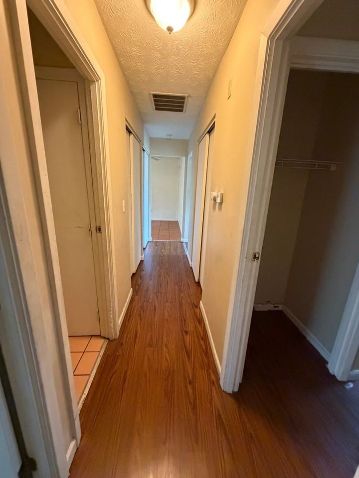 777 W Galbraith Rd - Photo 7 of 7
