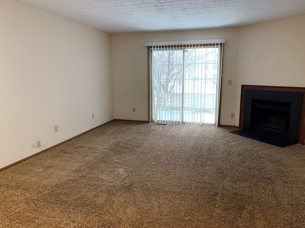 5852 Aqua Bay Dr - Photo 4 of 26