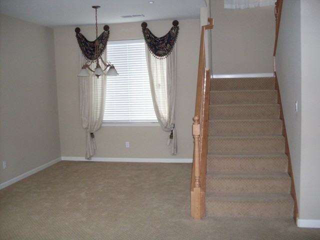 1962 Las Flores Dr - Photo 4 of 11