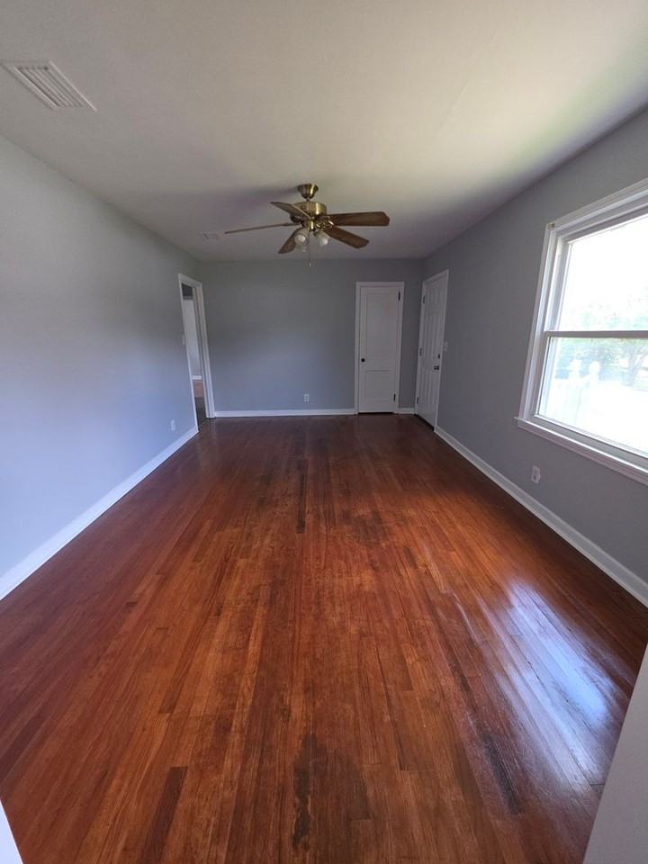 414 21st Ave - Photo 5 of 18