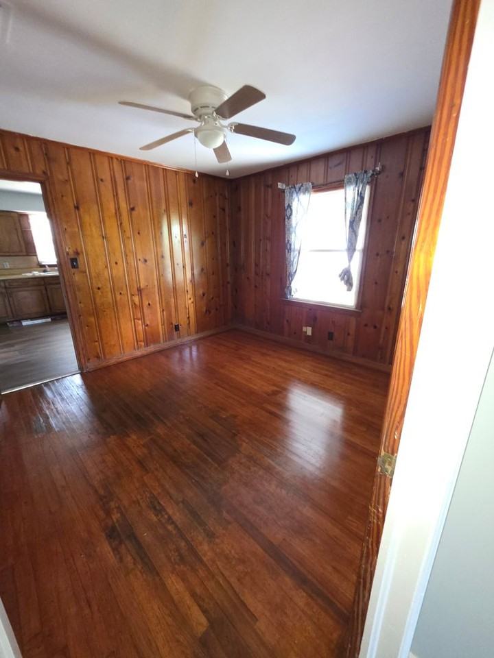 414 21st Ave - Photo 6 of 18