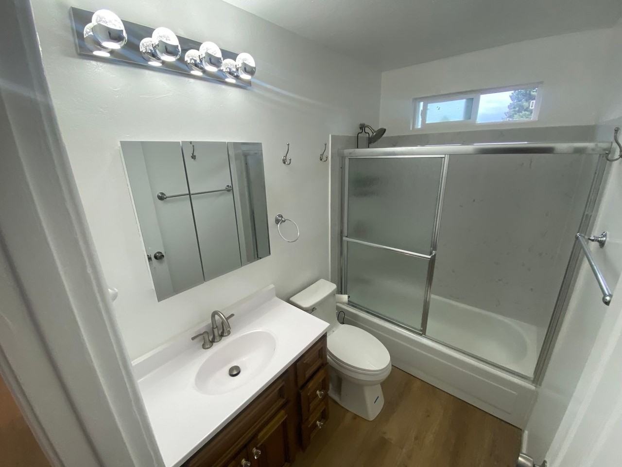 21411 Locust St - Photo 7 of 21