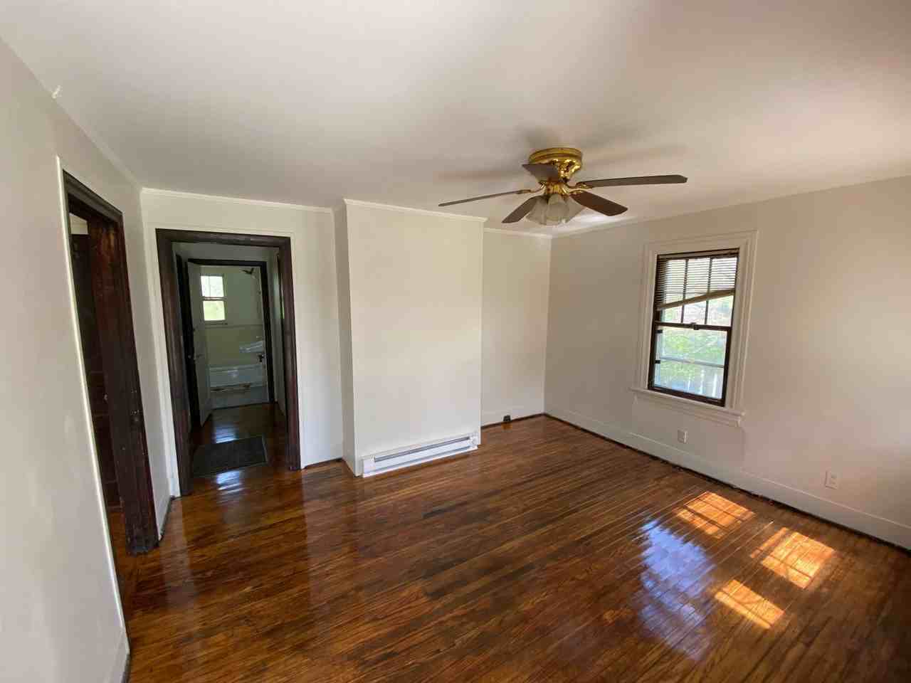119 Sadler Ct - Photo 2 of 11