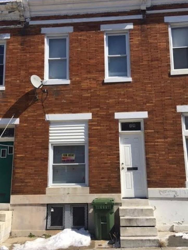619 N Pulaski St - Photo 2 of 16