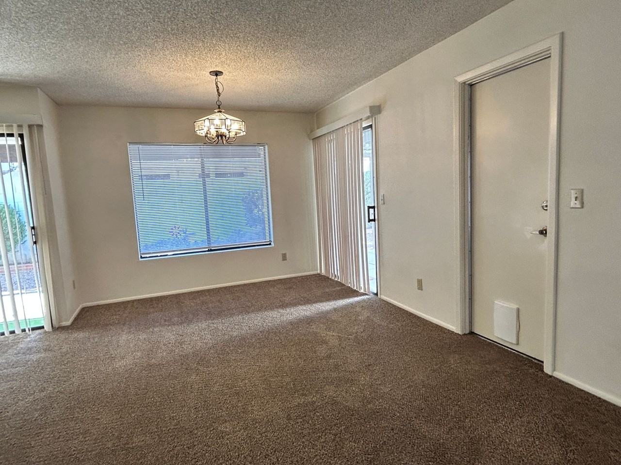 1032 E Villa Maria Dr - Photo 2 of 20