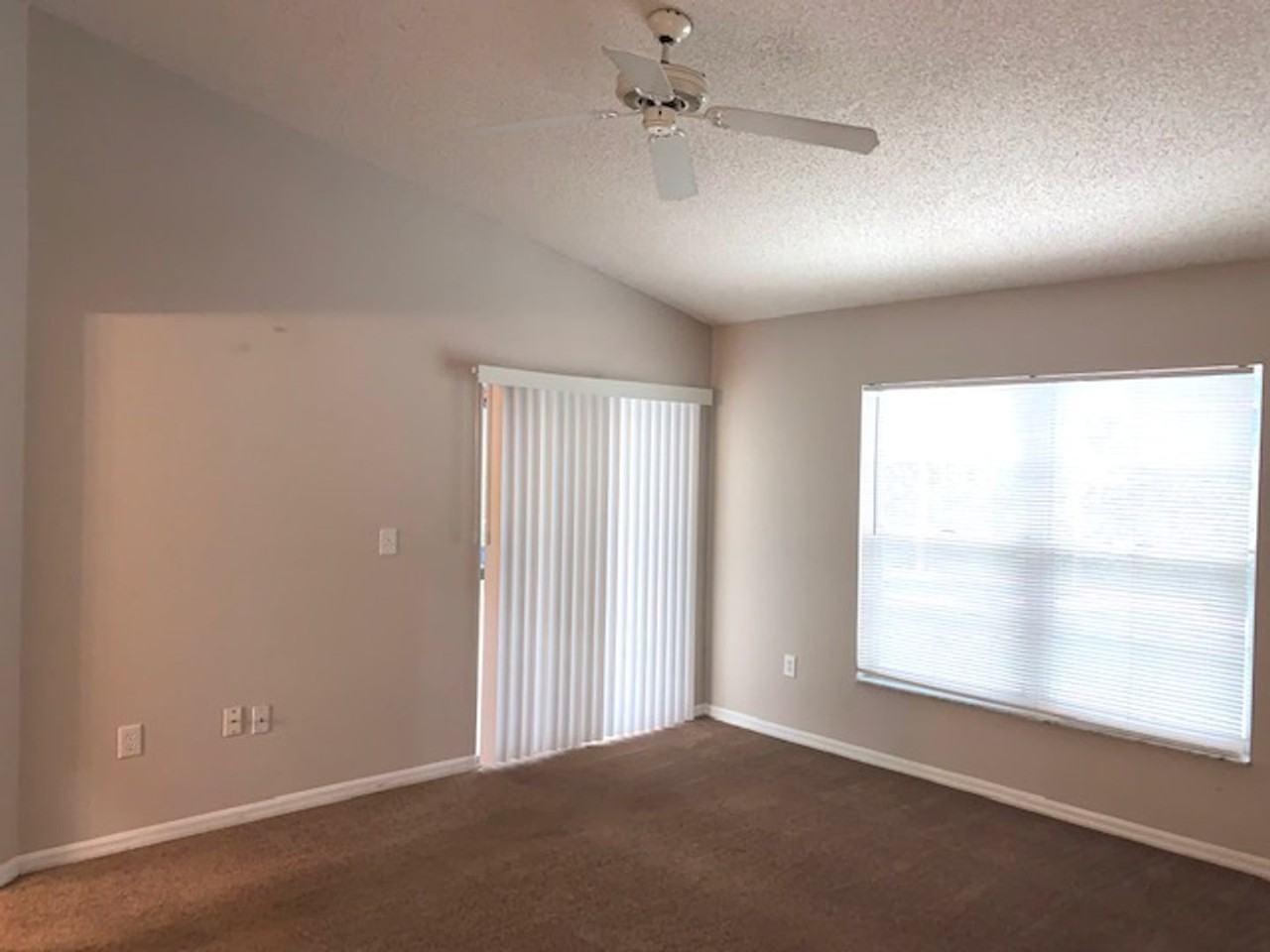 1140 Zachary Ridge Ct - Photo 3 of 13
