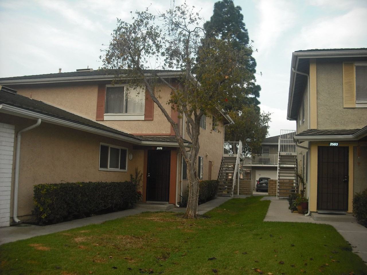 2577 Rudder Ave - Photo 2 of 6