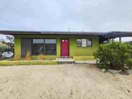 featured image of 72256 Sunnyslope Dr