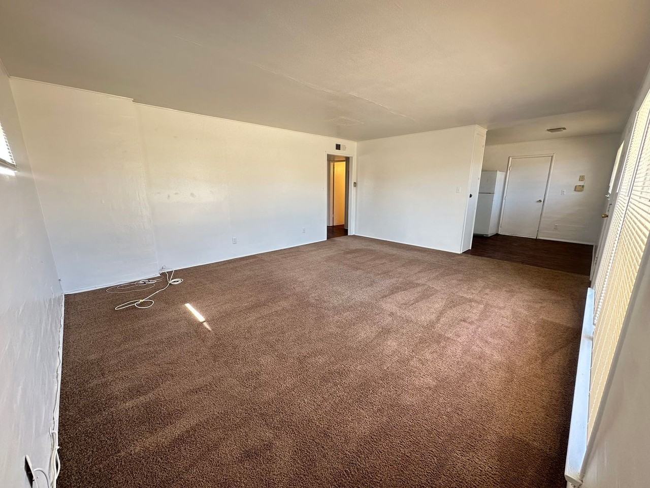 72256 Sunnyslope Dr - Photo 5 of 15