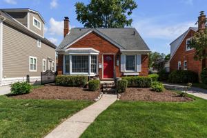 featured image of 2711 Dorchester Rd