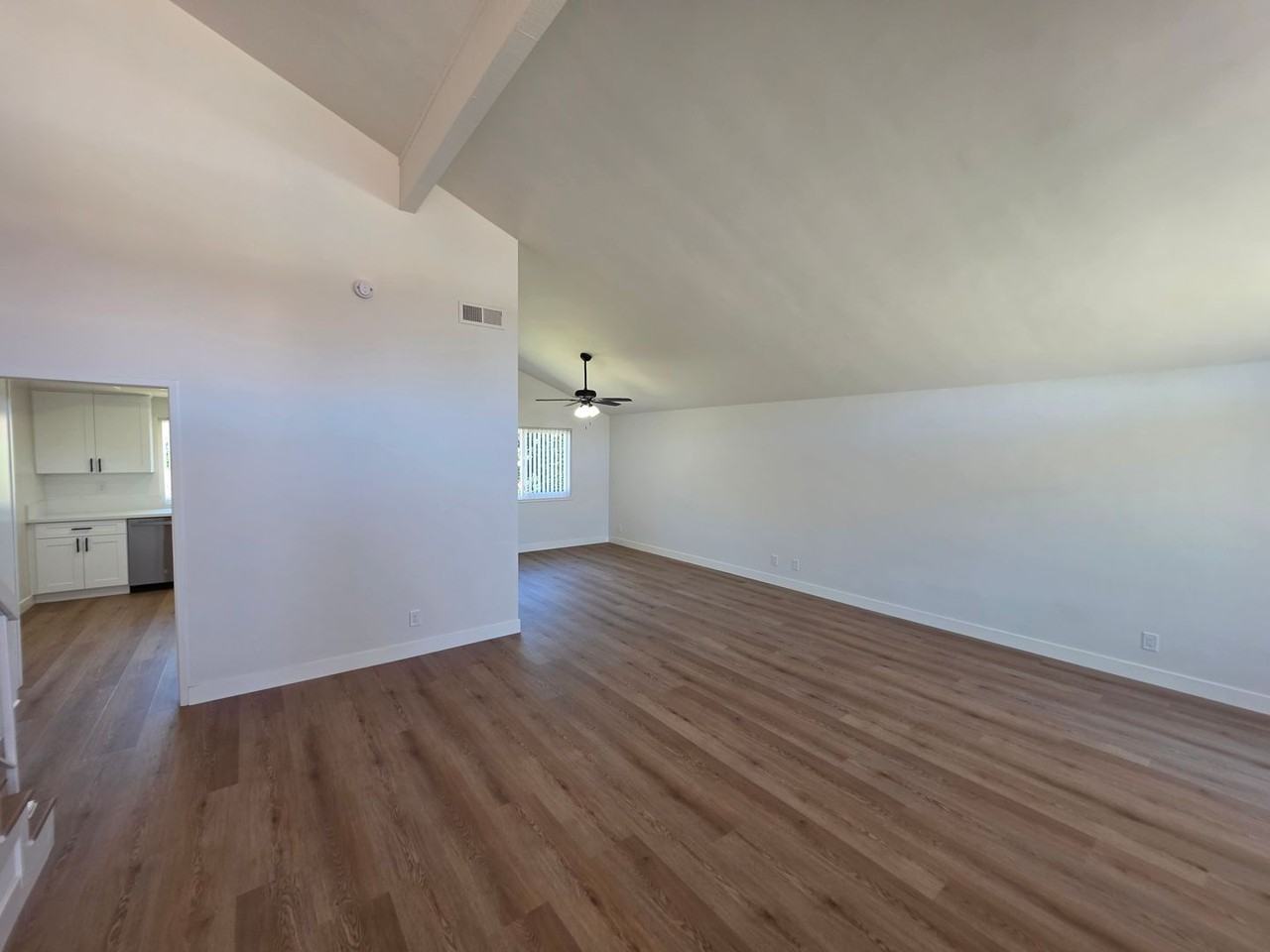 8831 Sailport Dr - Photo 3 of 27
