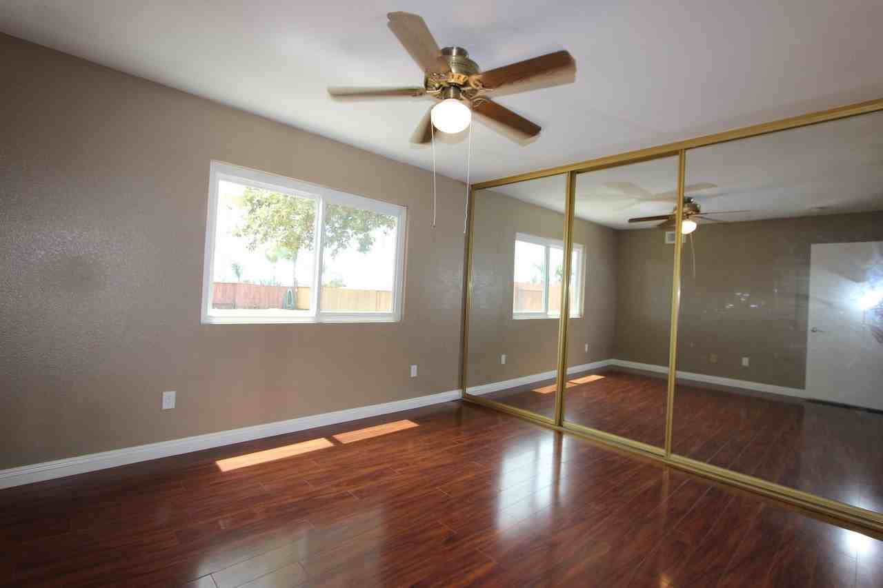 10350 Cheviot Ct - Photo 6 of 22