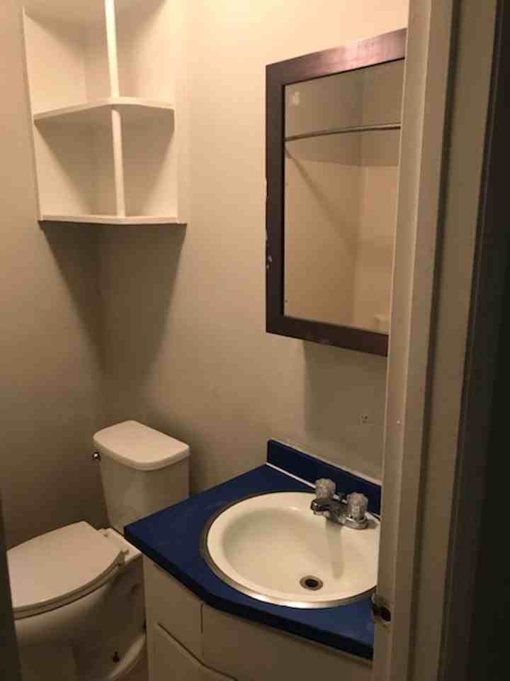 612 N Miller Ave - Photo 5 of 6