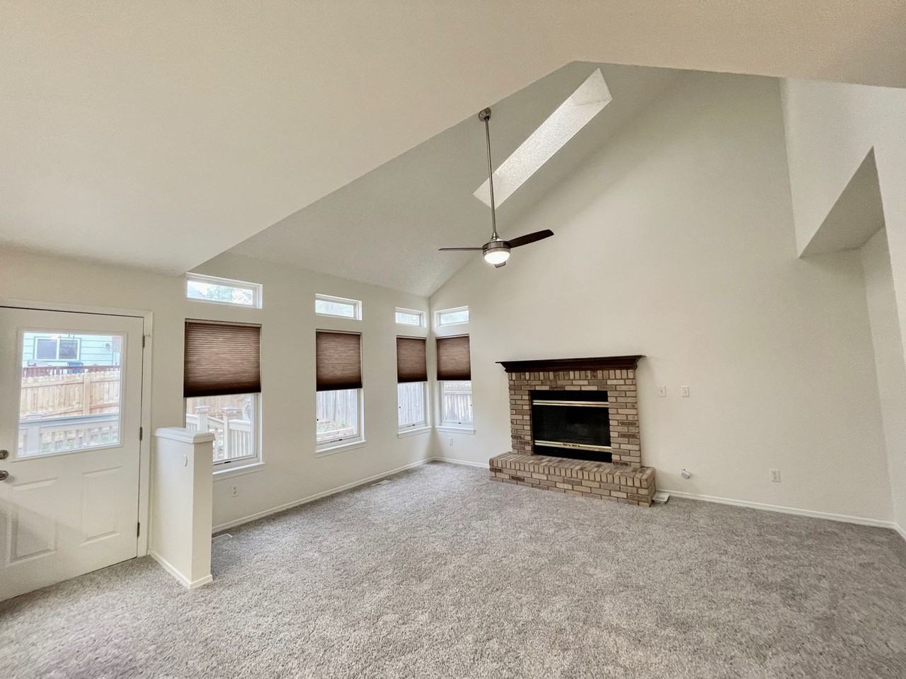 6675 Stonehedge Dr - Photo 7 of 42
