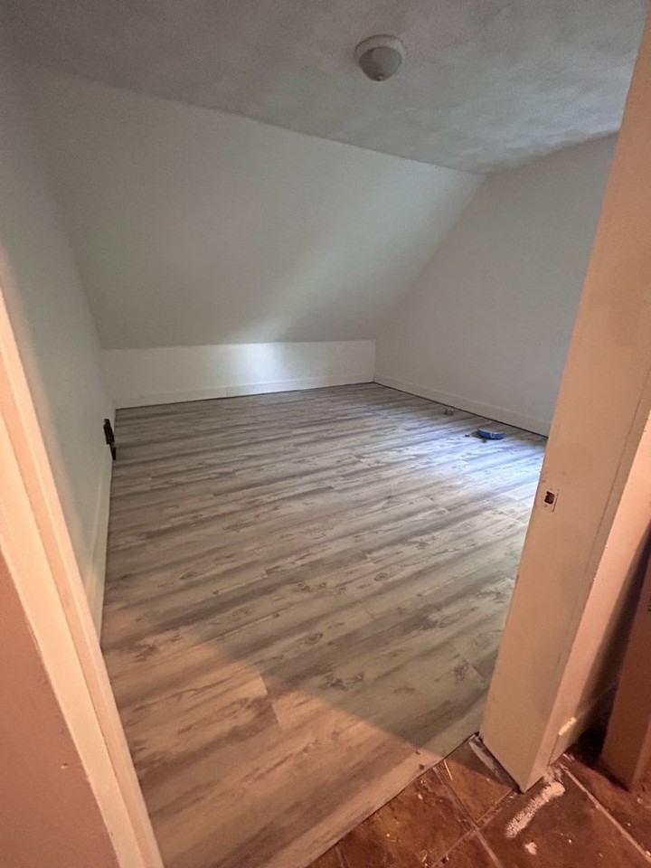 3264 N 25th St - Photo 4 of 14