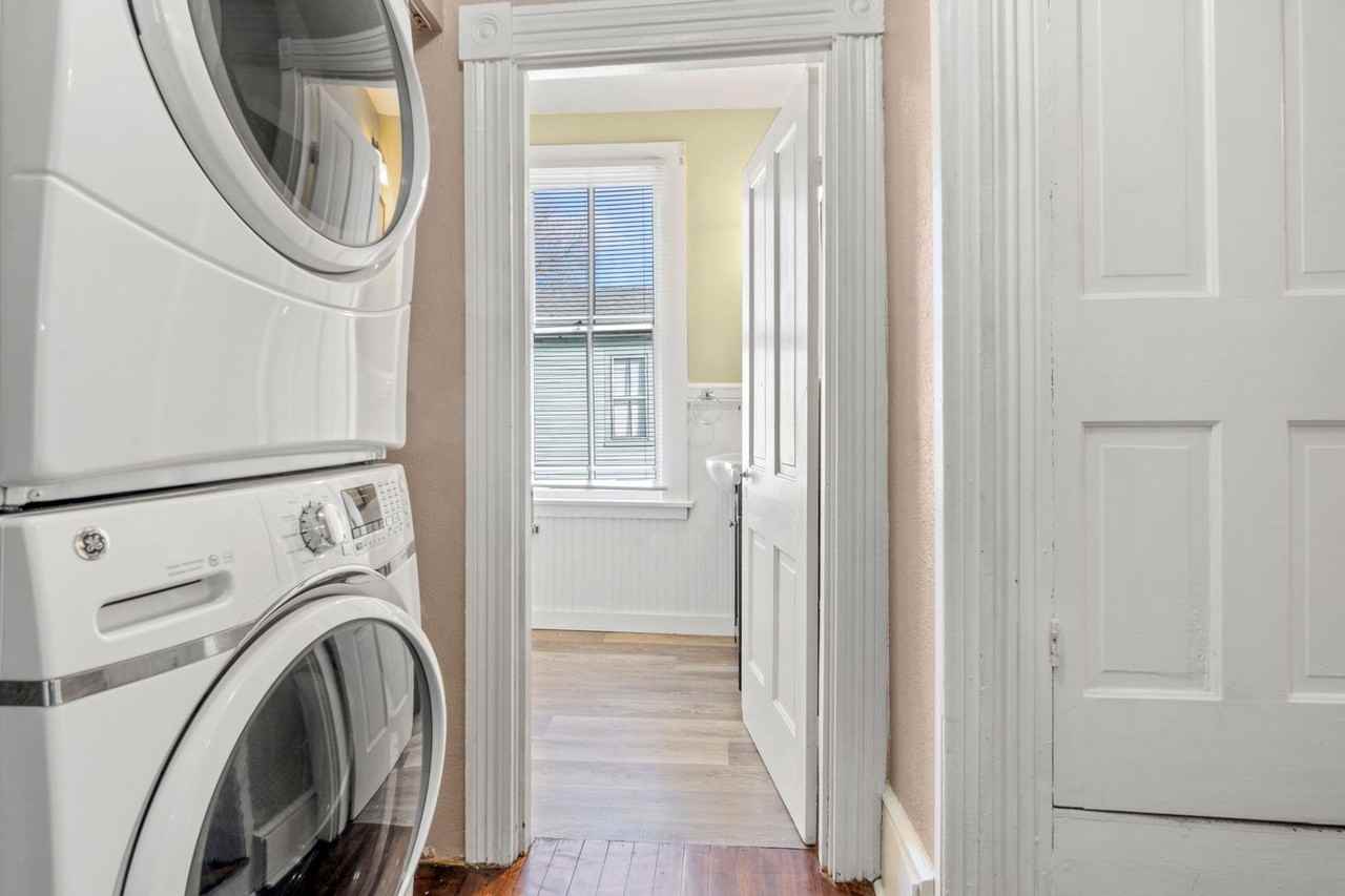 338 Main St #B - Photo 7 of 20