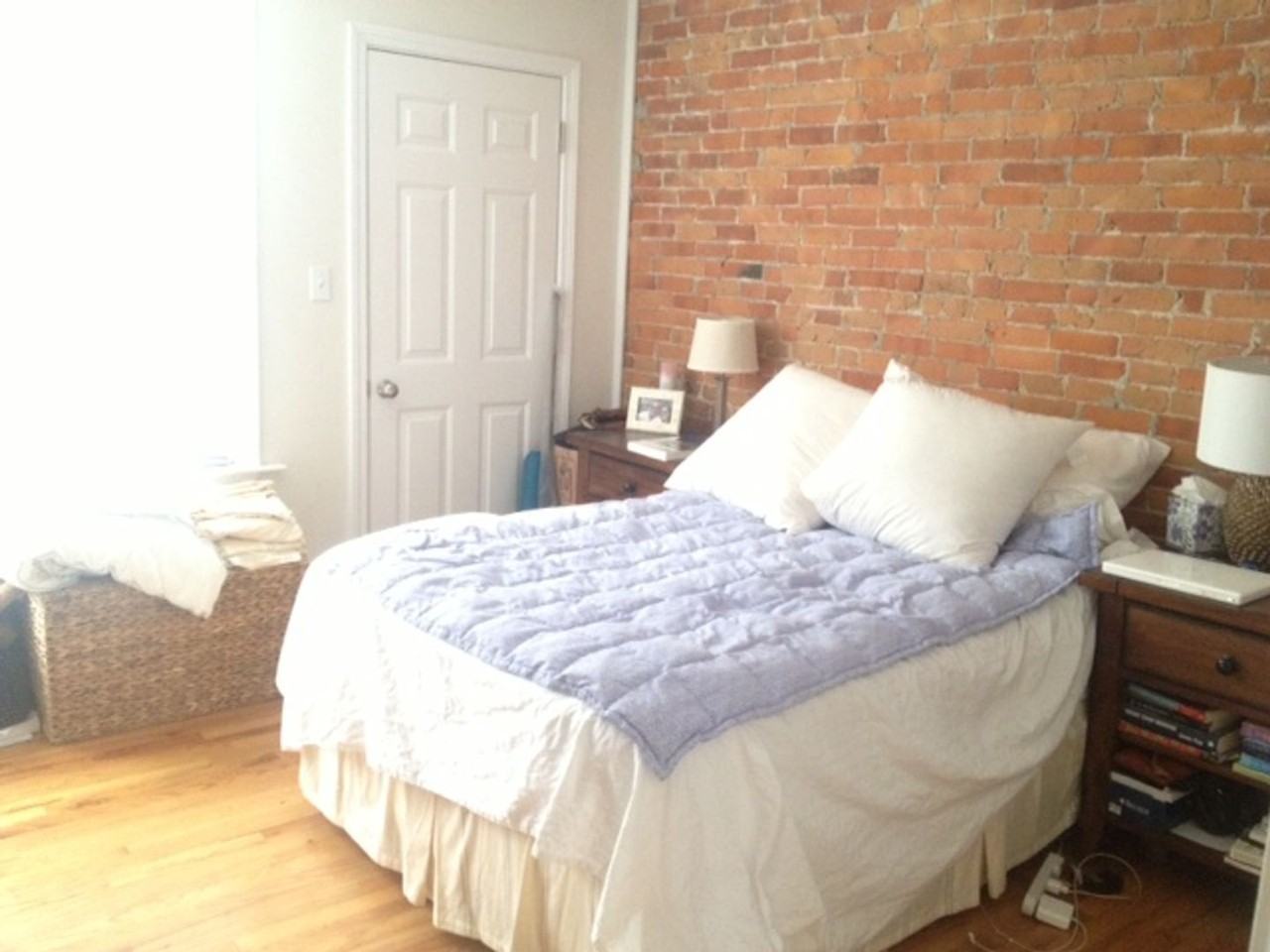 33 Aspinwall Ave - Photo 5 of 7