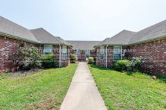 245 Ravenwood - Photo 1 of 1