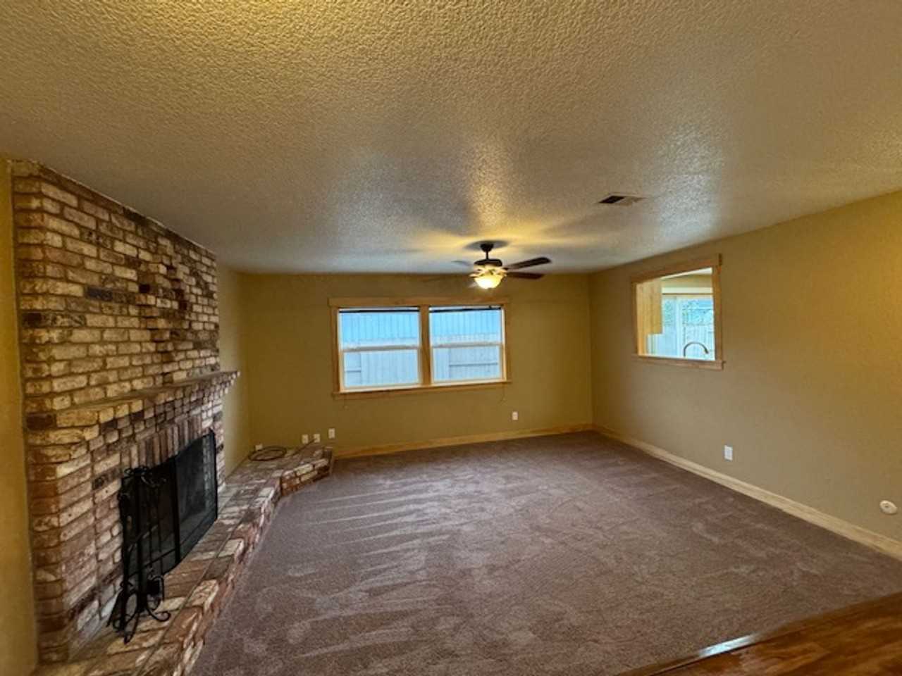 3241 Zelia Ct - Photo 6 of 28