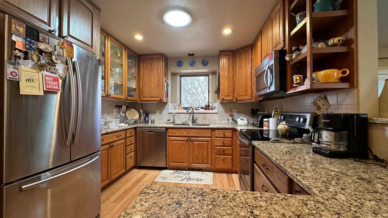636 Cheyenne Dr #1 - Photo 5 of 21