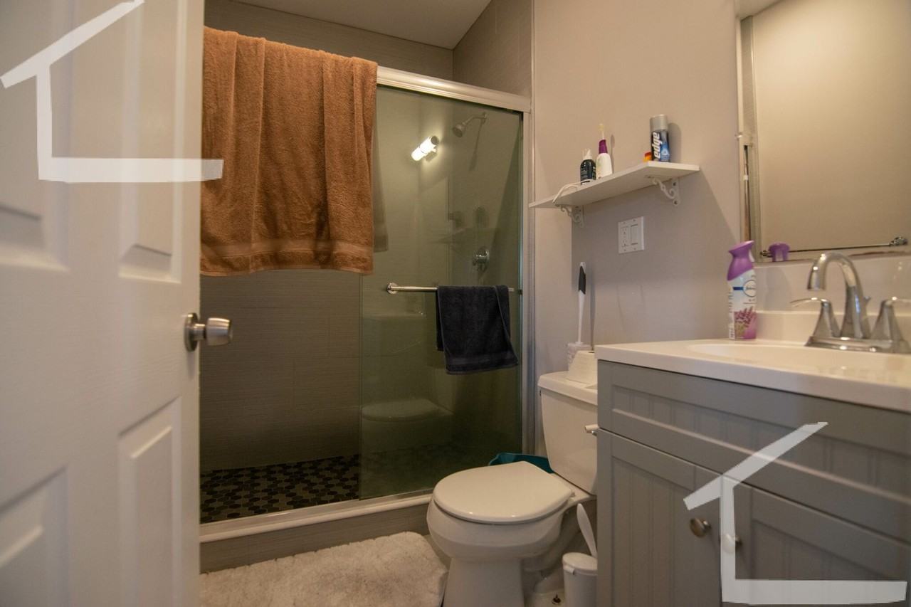 37 Long Ave #1 - Photo 7 of 10