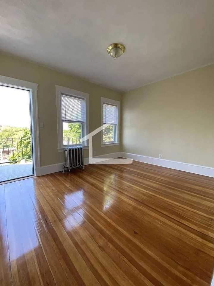 1 Tappan St - Photo 6 of 15
