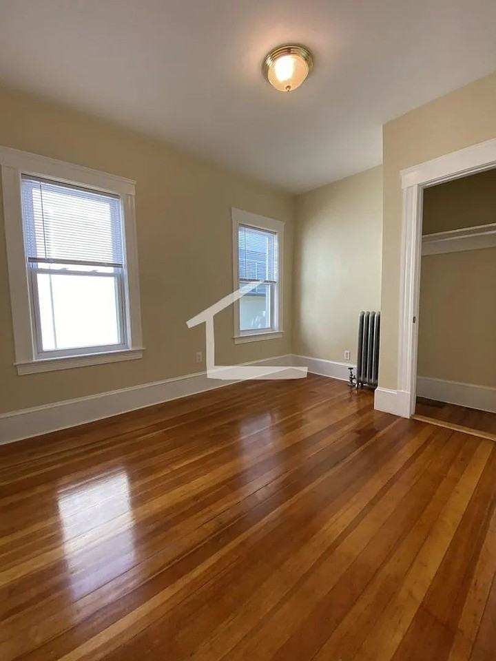 1 Tappan St - Photo 7 of 15