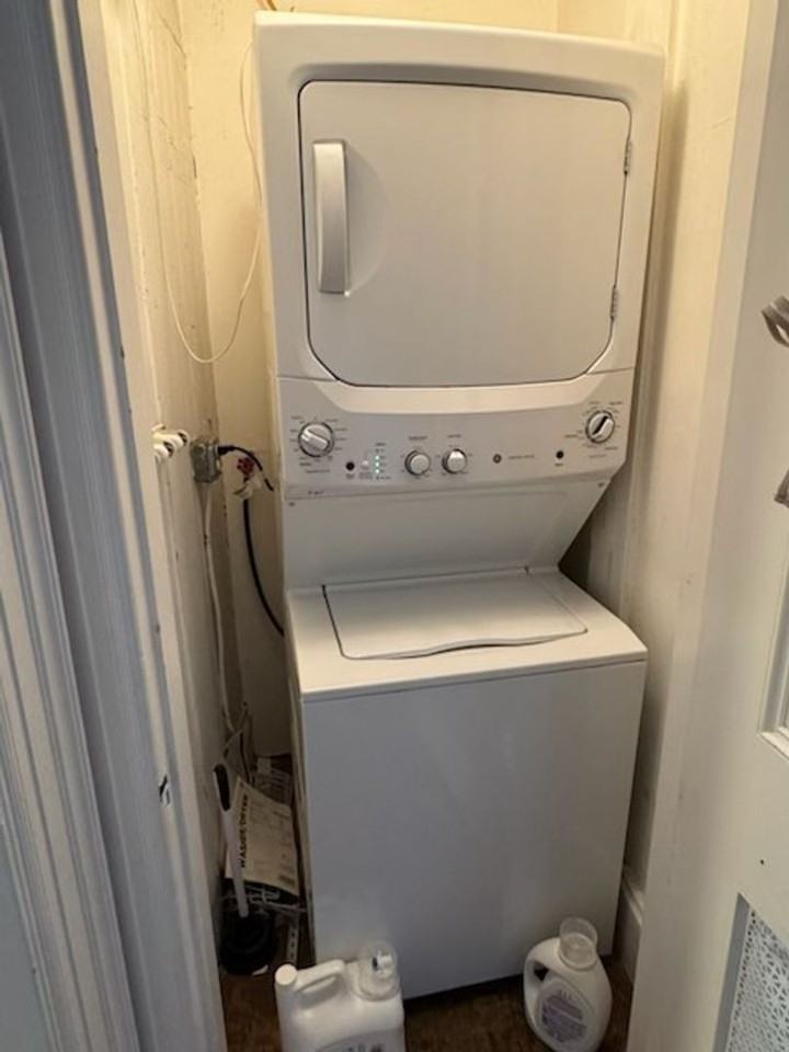 1730 Beacon St - Photo 3 of 11
