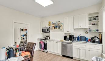 featured image of 18 Ashford St