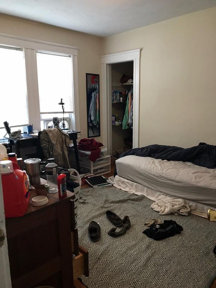 266 Foster St - Photo 3 of 7