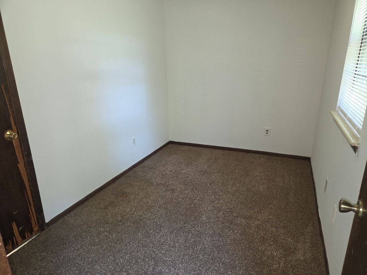 2009 Juniper Dr - Photo 6 of 16