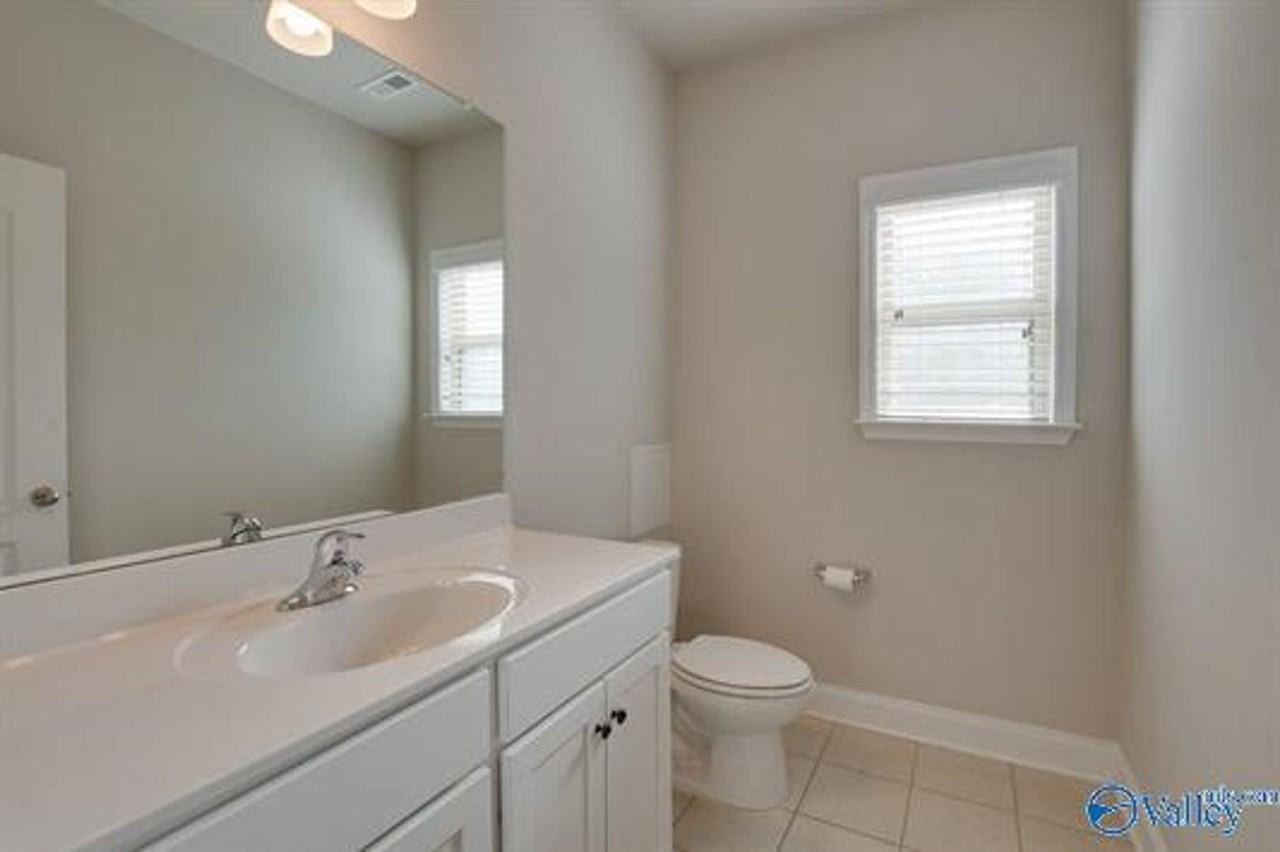 2964 Magnolia Park Dr Se - Photo 5 of 18